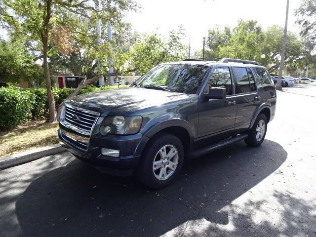 2010 ford explorer xlt