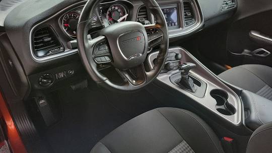 2022 Dodge Challenger gt