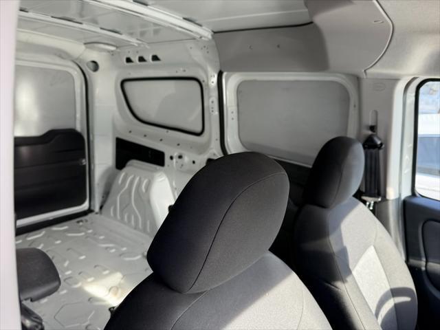 2022 ram promaster city tradesman