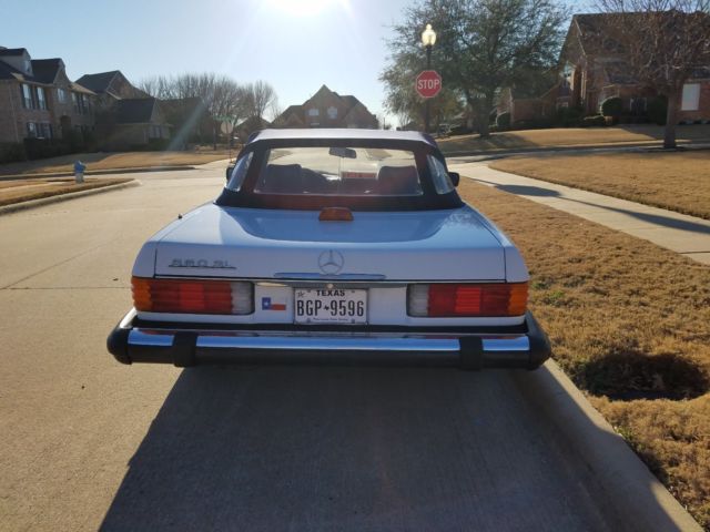 beautiful classic1986 mbenz 560sl convertible with rare wire wheets