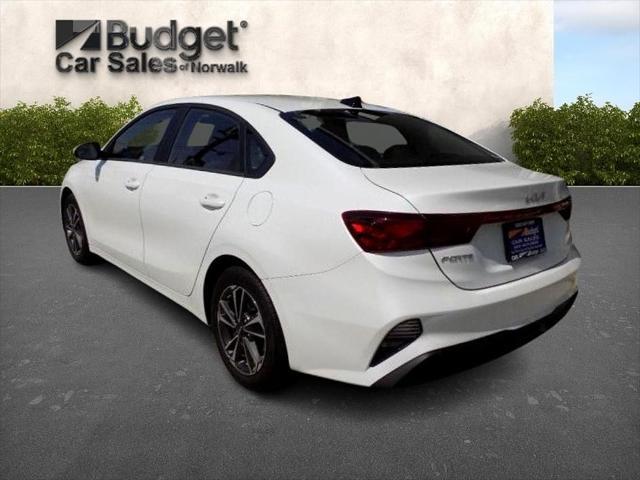 2023 kia forte lxs