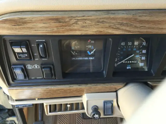 1991 jeep grand wagoneer !!!