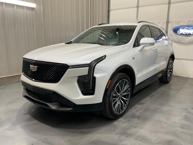 2024 cadillac xt4 sport