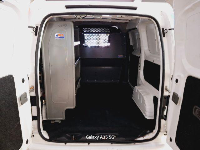 2019 nissan nv200 sv