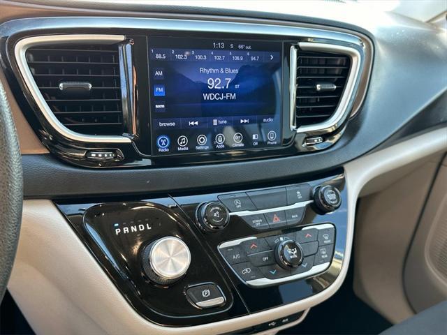 2017 chrysler pacifica touring