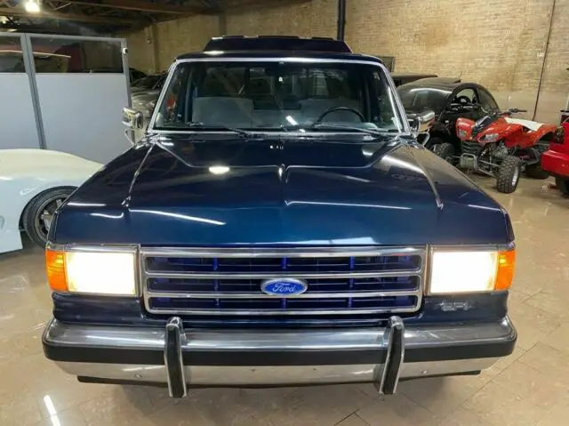 1989 ford f-150 xlt lariat 2dr standard cab lb manual 5-speed rwd i6 4.9l