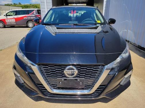2020 nissan altima in minneapolis, minnesota