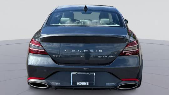 2022 Genesis G70