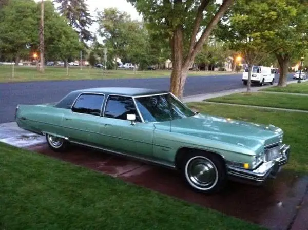 cadillac classic 1973 feetwood brougham