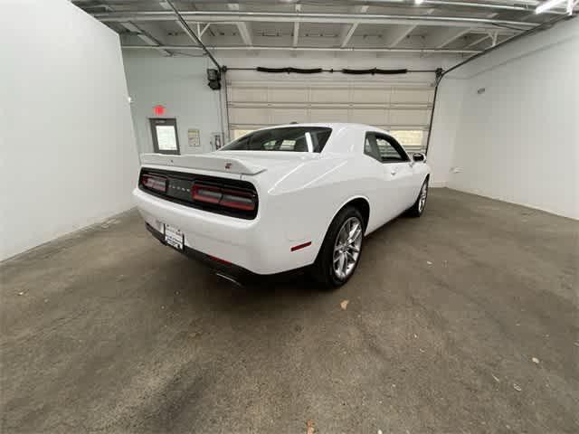 2022 dodge challenger gt