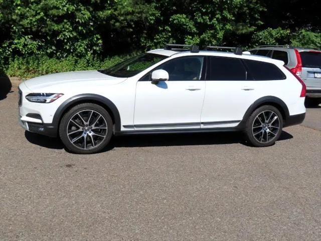 2018 volvo v90 cross country t6