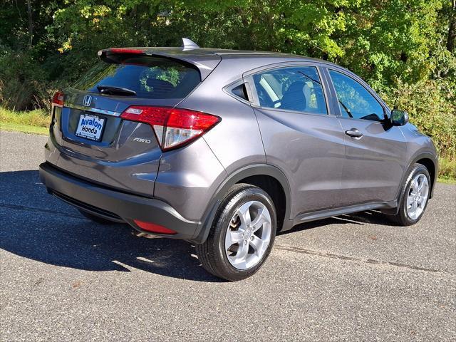 2022 honda hr-v lx
