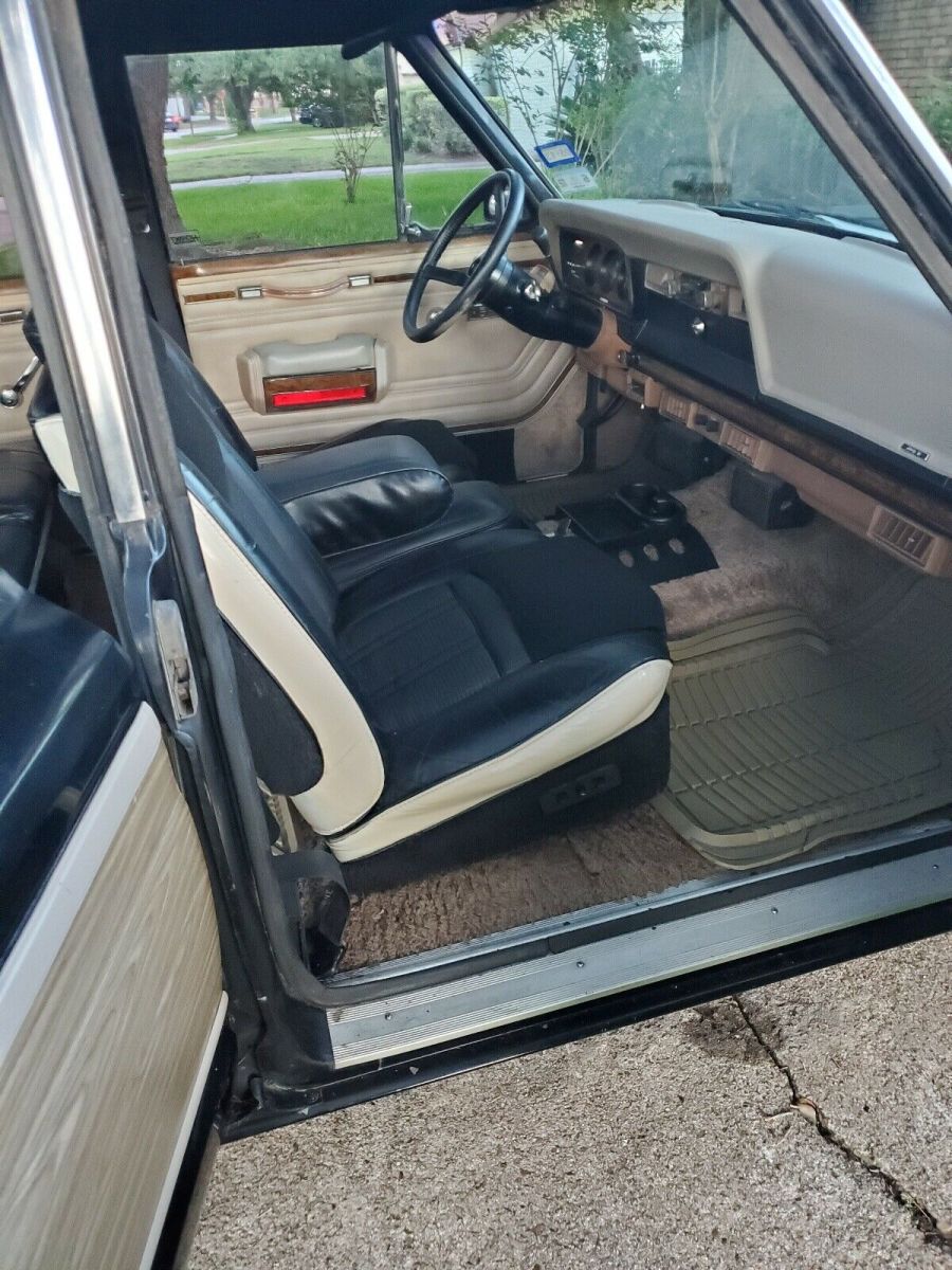 1984 jeep grand wagoneer suv black 4wd automatic