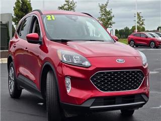 2021 Ford Escape sel