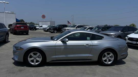 2022 Ford Mustang