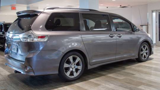 2011 Toyota Sienna