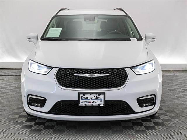 2022 chrysler pacifica touring l