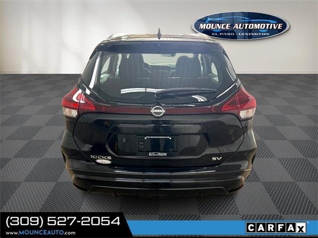 2022 nissan kicks sv