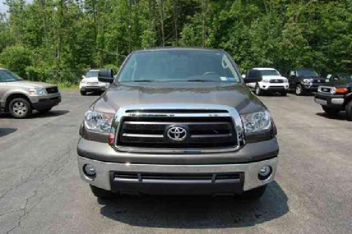 2011 toyota tundra 4wd truck grade in meadville, pa