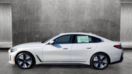 2024 BMW i4