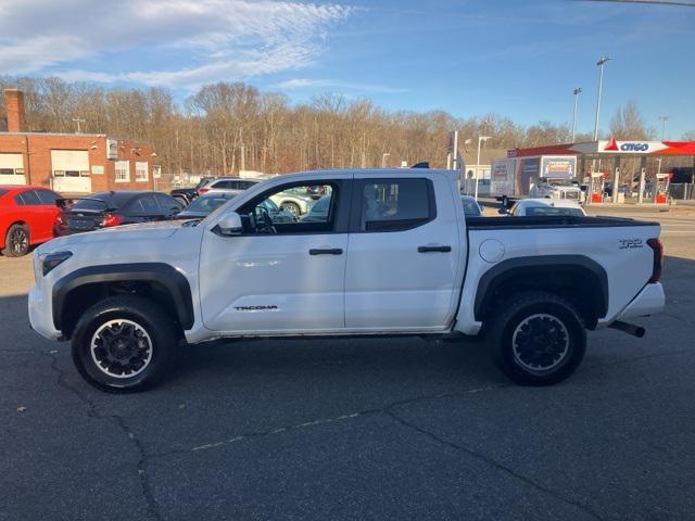 2024 toyota tacoma trd off-road
