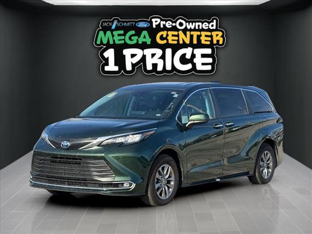 2023 toyota sienna xle