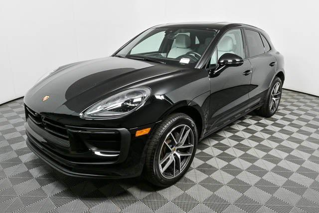 2024 porsche macan base