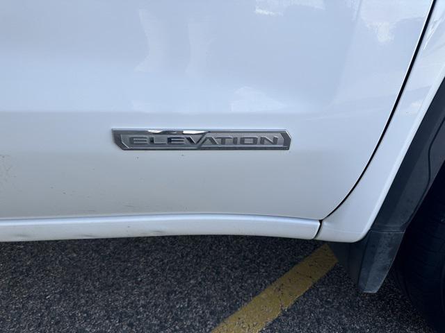 2022 gmc sierra 1500 elevation
