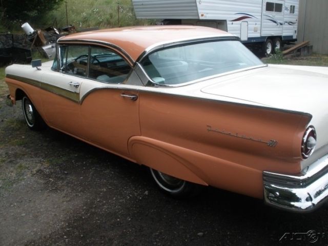 1957 ford fairlane sedan,rebuilt 312ci 8-cyl,automatic,179000,new 4 barrel carb