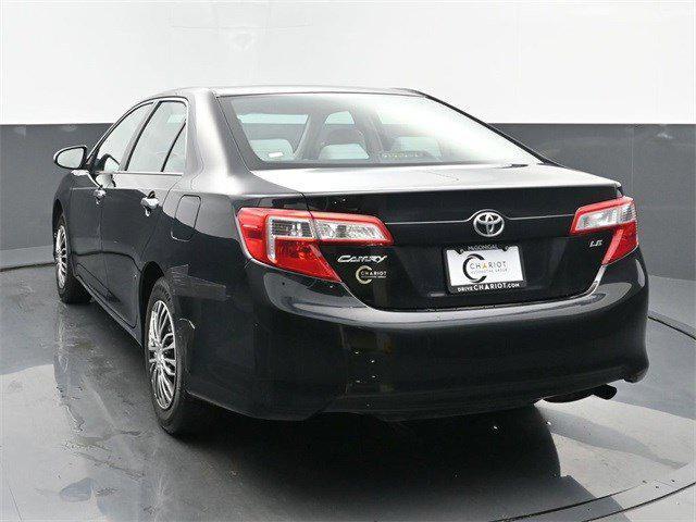 2012 toyota camry le