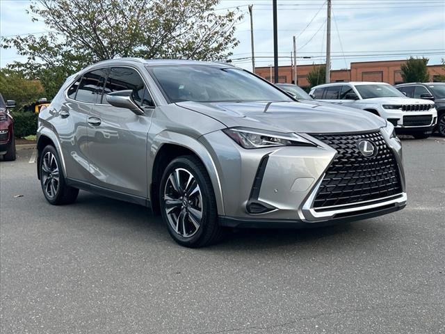 2022 lexus ux 200 base
