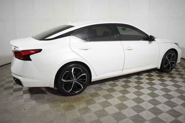 2023 nissan altima sr fwd