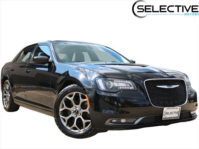 2015 chrysler 300 s