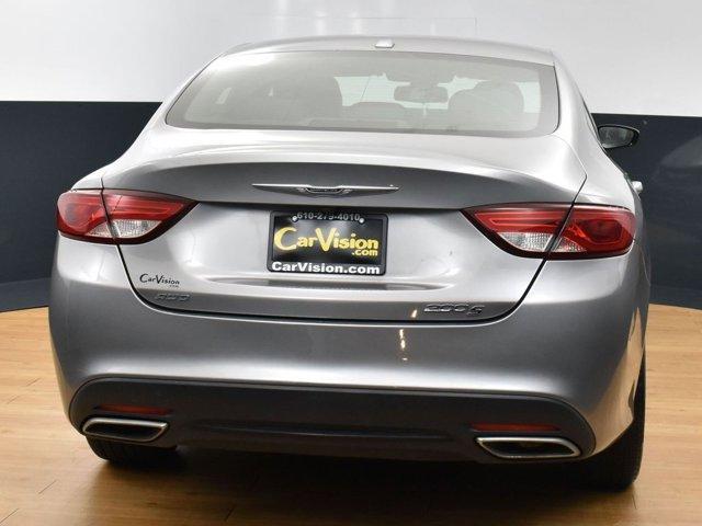 2016 chrysler 200 s