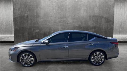2025 Nissan Altima