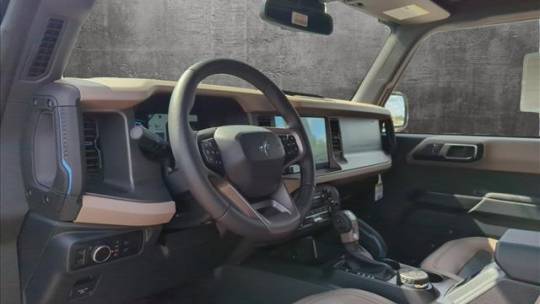 2024 Ford Bronco high/lux package