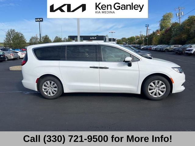 2021 chrysler voyager l