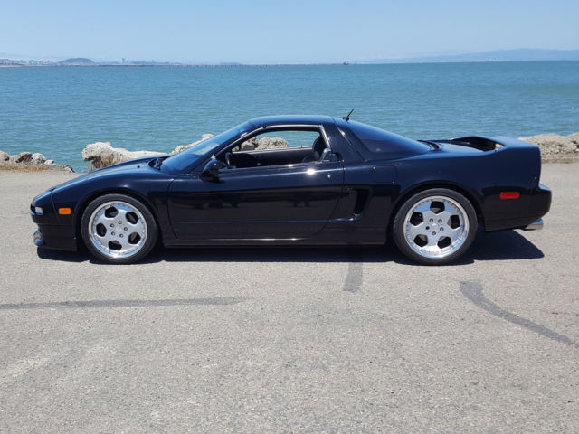 gorgeous 1992 acura nsx 5 speed coupe! only 45,700 miles! lowenharts + more!