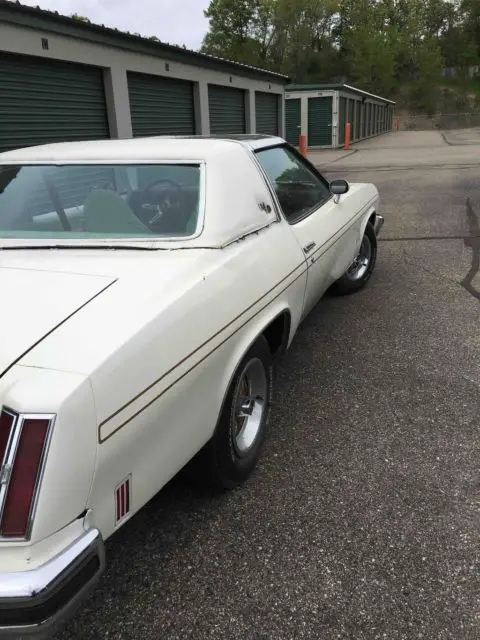 1975 hurst olds w-30