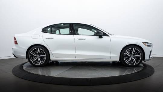 2022 Volvo S60