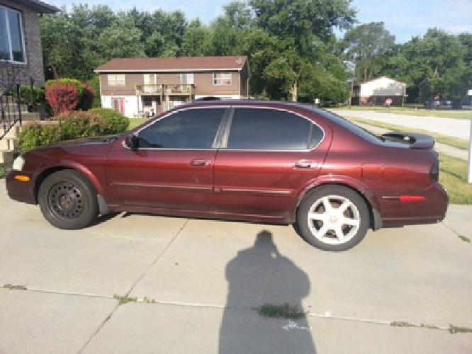 2000 nissan maxima in portage, in