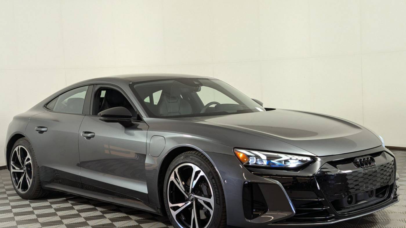 2022 audi e-tron gt quattro prestige