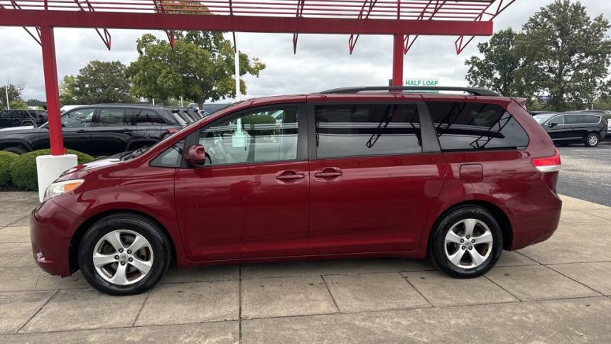 2013 toyota sienna