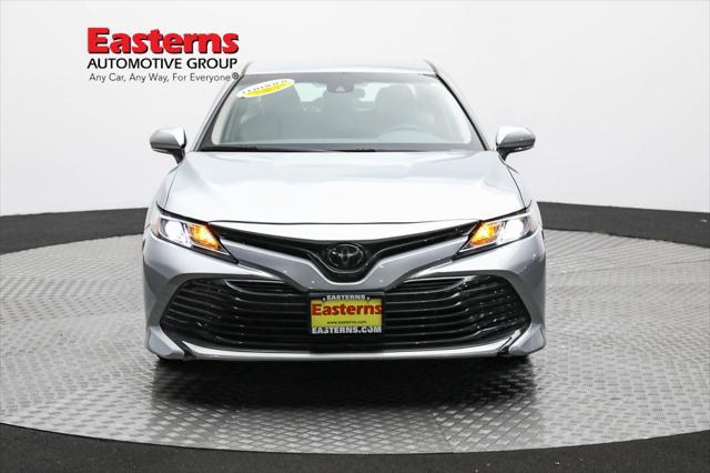 2020 toyota camry le