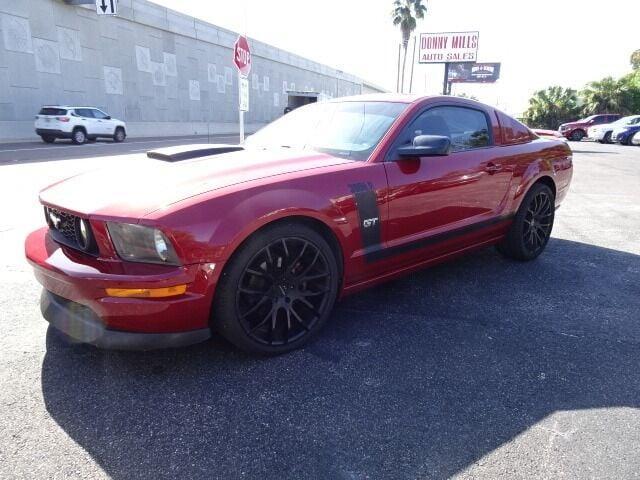 2008 ford mustang gt deluxe