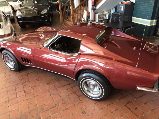 1969 chevrolet/corvette l46 350cid/350hp 98239 miles burgundy coupe 350 cid/350