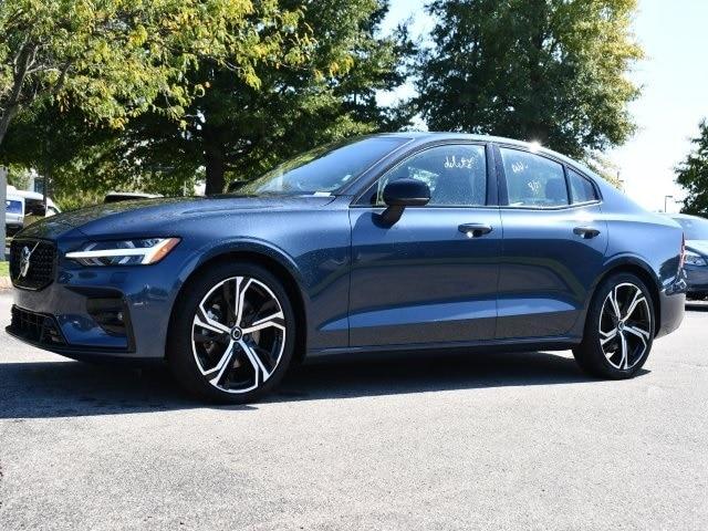 2024 volvo s60 b5 core dark