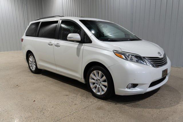 2015 toyota sienna limited