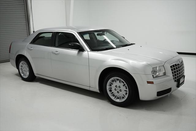 2007 chrysler 300 base