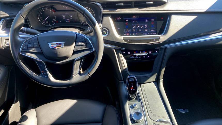 2023 cadillac xt5 luxury